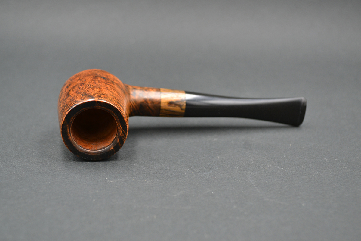 Small Billiard 2186 – Briar Tobacco Pipe