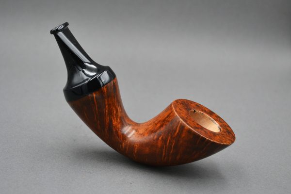 Grizzly 21120 – Reverse Calabash – Handmade Briar Tobacco Pipe