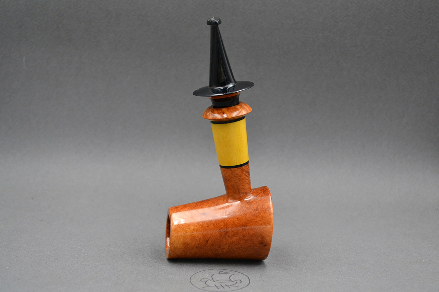 Jolnir – 22260 – Handmade Briar Tobacco Pipe
