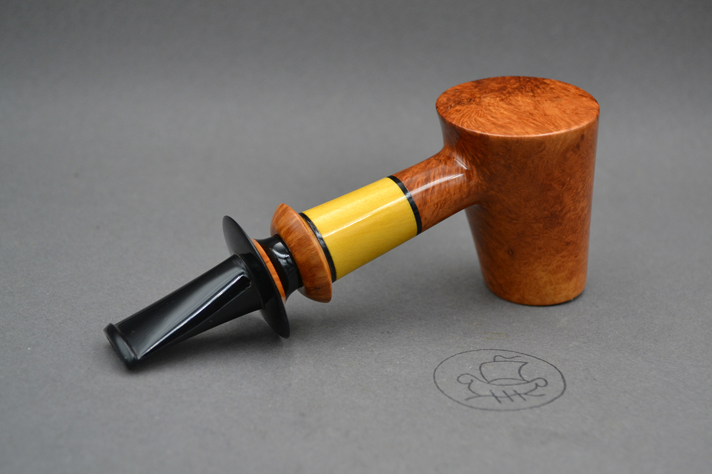 Jolnir 22260 Handmade Briar Tobacco Pipe Constantinos Zissis 0010 DSC 0013