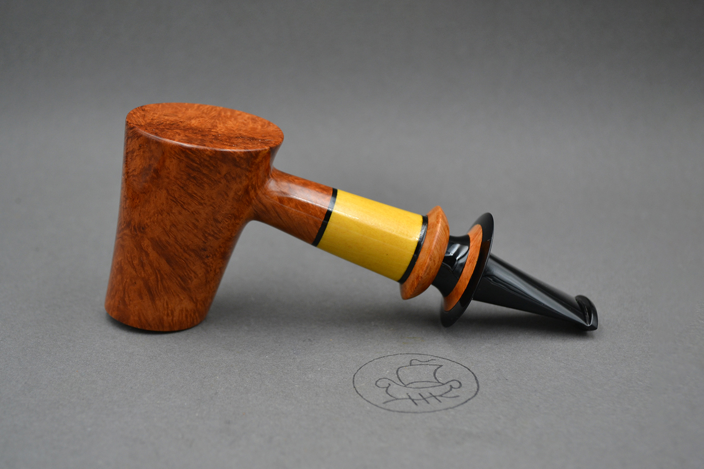 Jolnir – 22260 – Handmade Briar Tobacco Pipe