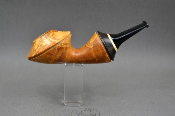 Persistence - 23300 - Handmade Olivewood Tobacco Pipe by Constantinos Zissis, Corfu, Greece