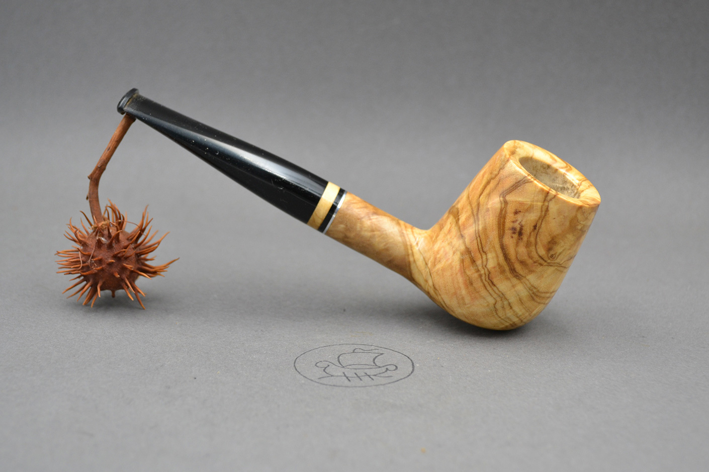 Roving – 23305 – Handmade Olivewood Tobacco Pipe